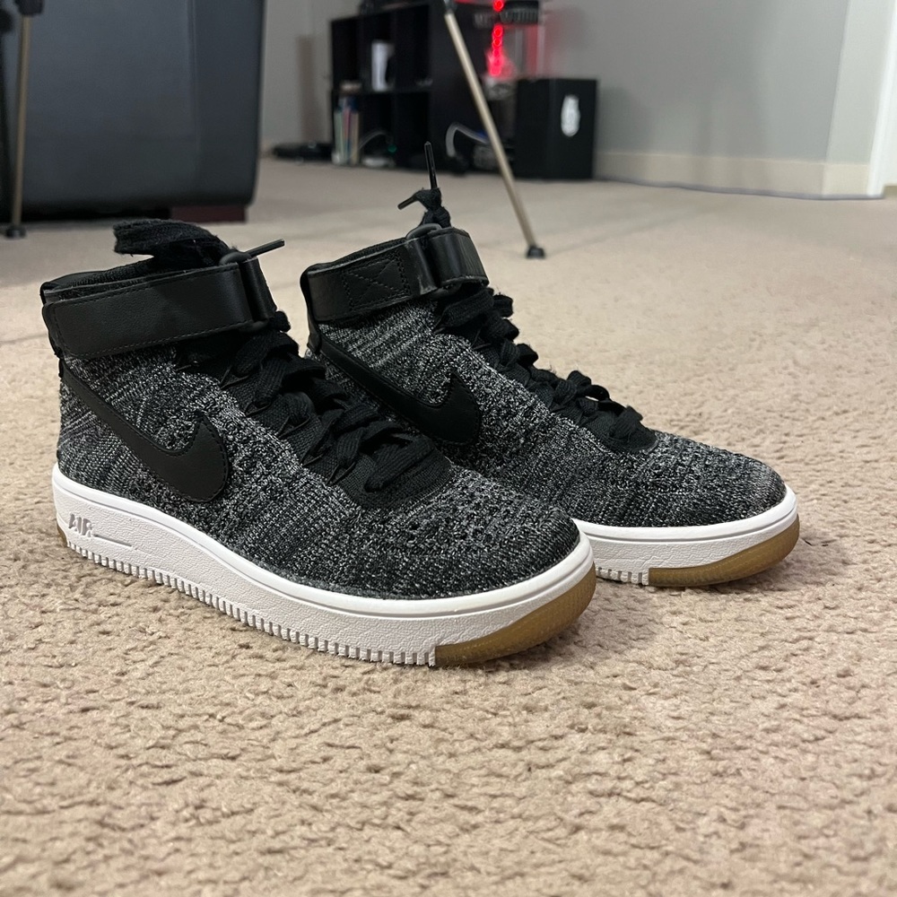 Nike Air Force 1 Mid Flyknit 'Oreo' W6.5